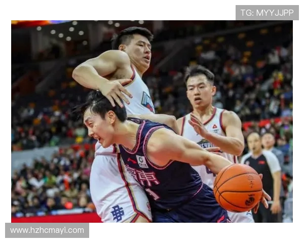 广东宏远迎强敌鏖战巅峰对决重燃篮球激情再现王者风范 广东宏远迎强敌鏖战巅峰对决重燃篮球激情再现王者风范