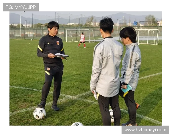 专访黄娜：探讨足球领域的成功秘诀与未来发展趋势