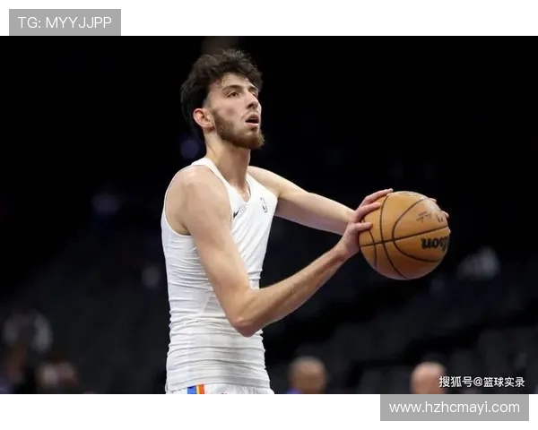 切特霍姆格伦：未来篮球巨星的崛起与挑战之路